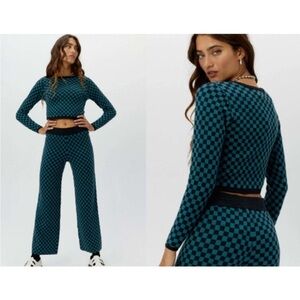 Daydreamers Teal Green Black Checker Pullover Long Sleeve Sweater Size L NEW